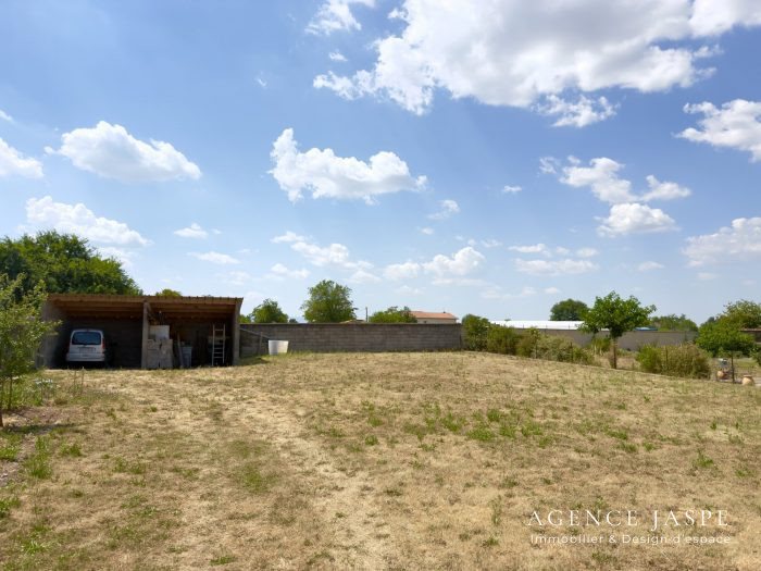 Maison à vendre, 736m², Sury-le-Comtal