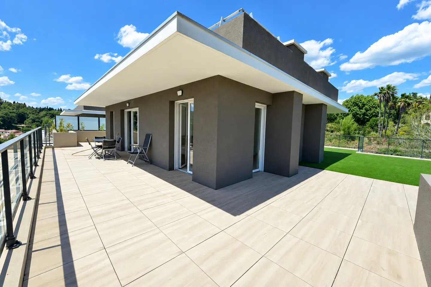 Appartement à louer, 83m², Auribeau-sur-Siagne