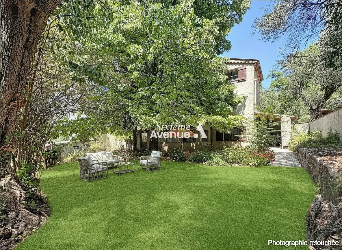 Maison à vendre, 160m², Grasse