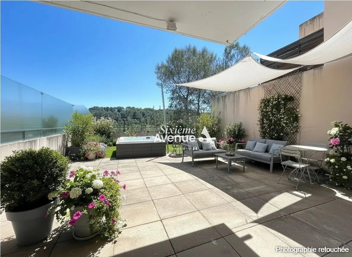 Appartement à vendre, 68m², Valbonne