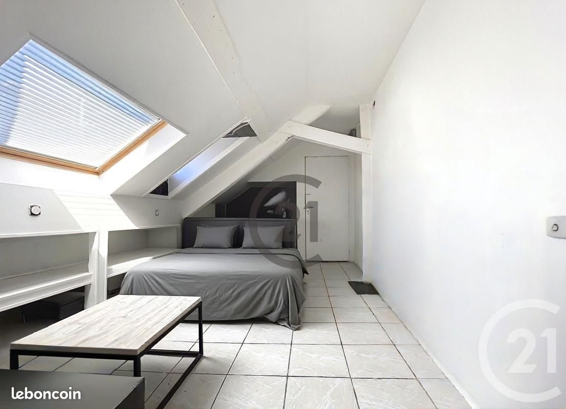 Appartement à louer, 15m², Melun
