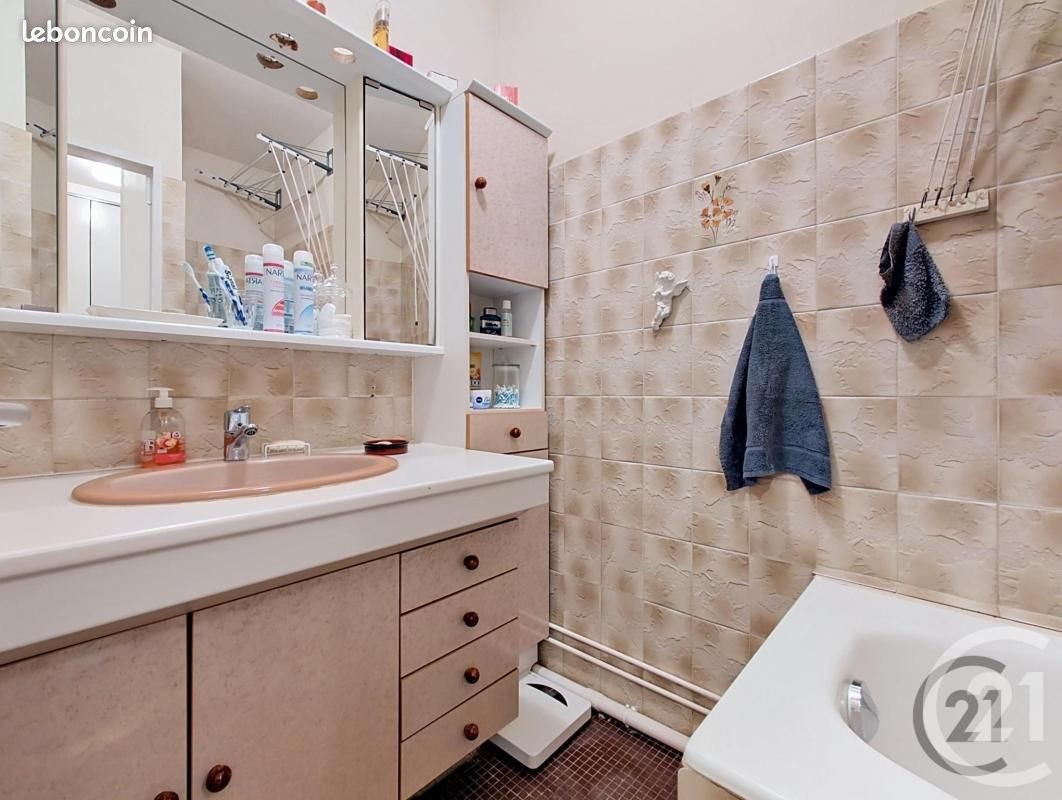 Appartement à vendre, 42m², Vaux-le-Pénil