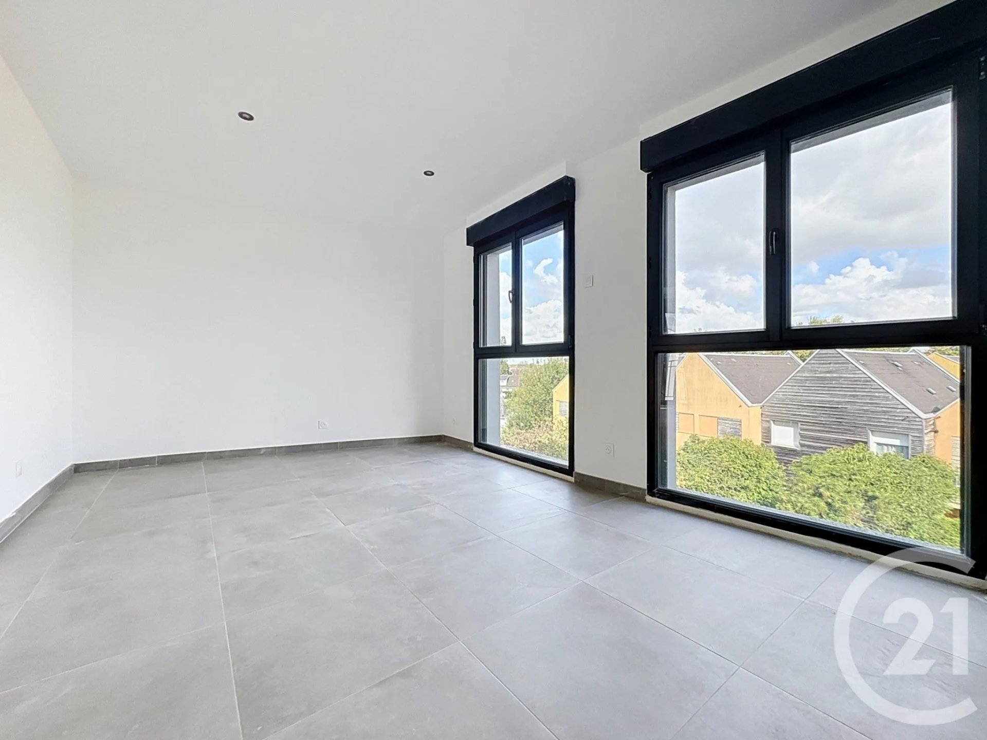 Appartement à louer, 42m², Vert-Saint-Denis