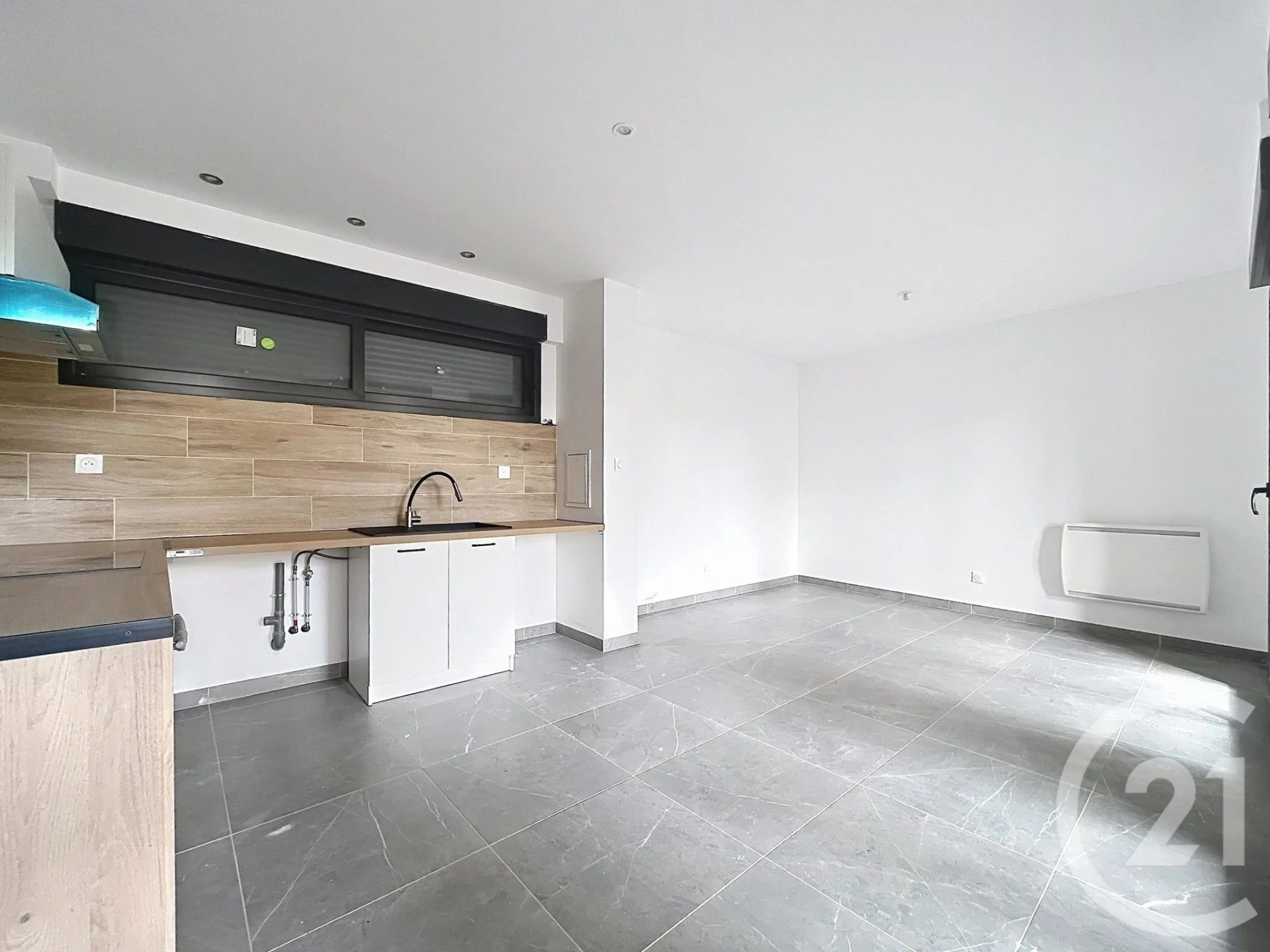 Appartement à louer, 37m², Vert-Saint-Denis