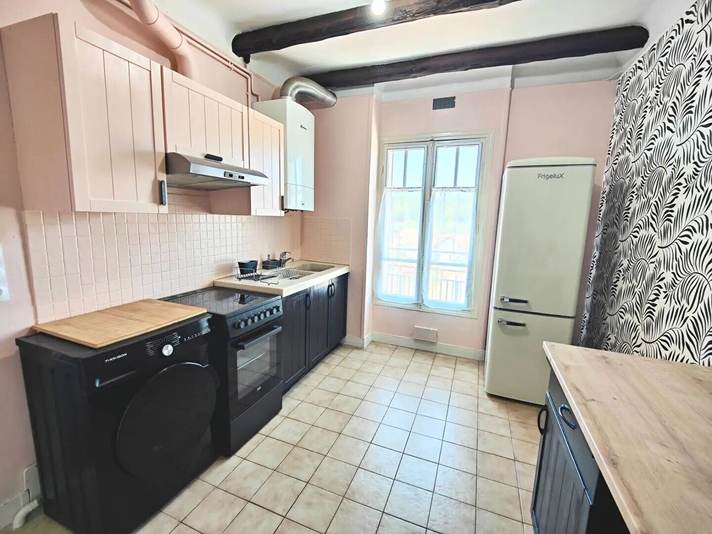 Appartement à louer, 61m², Melun