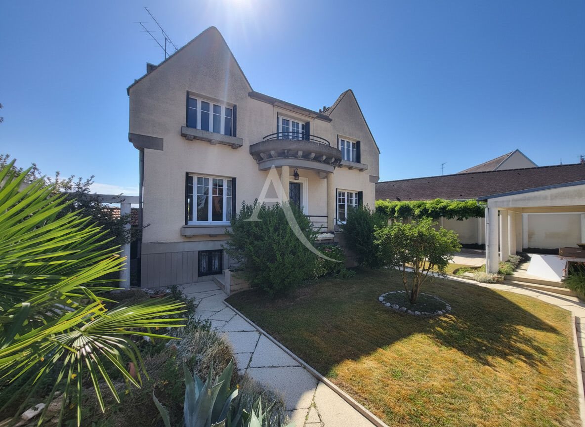 Maison à vendre, 131m², Blandy