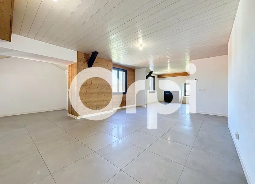 Appartement à louer, 99m², Peillonnex