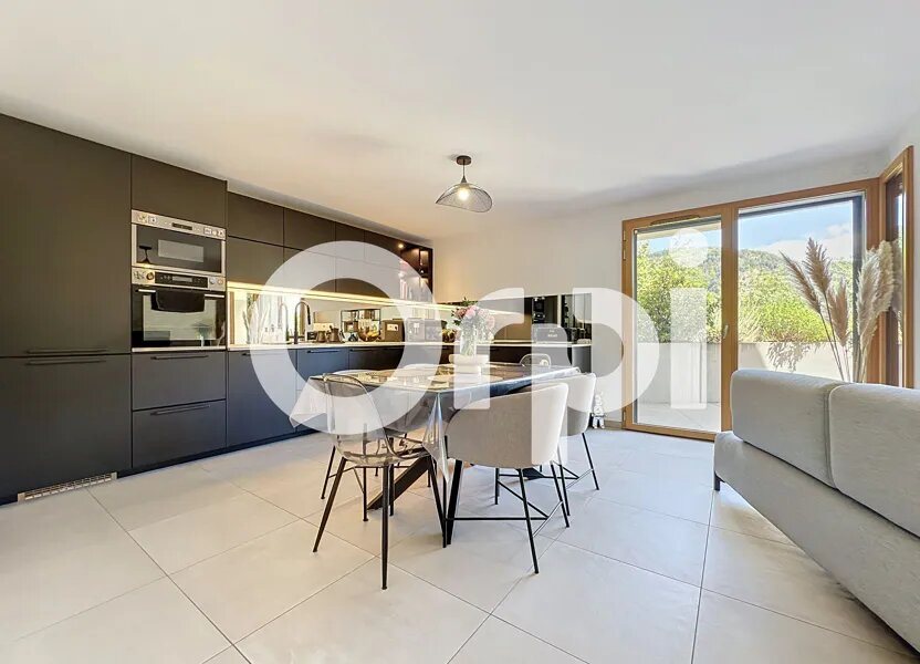 Appartement à louer, 69m², Fillinges