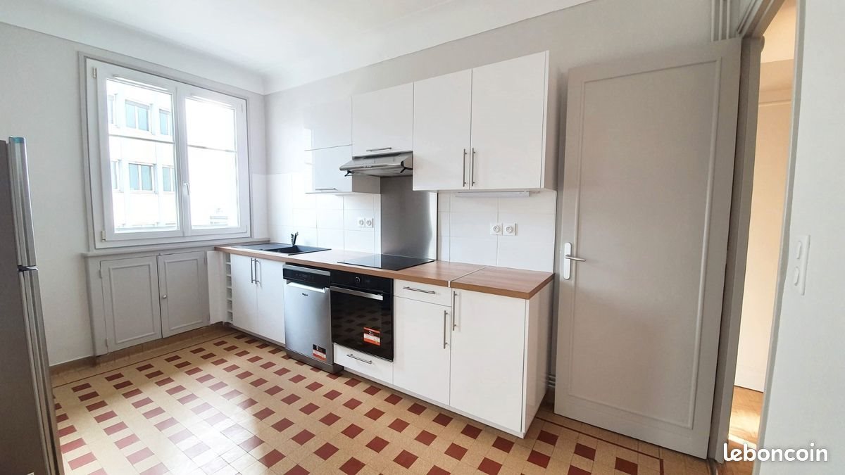 Appartement à louer, 134m², Tours