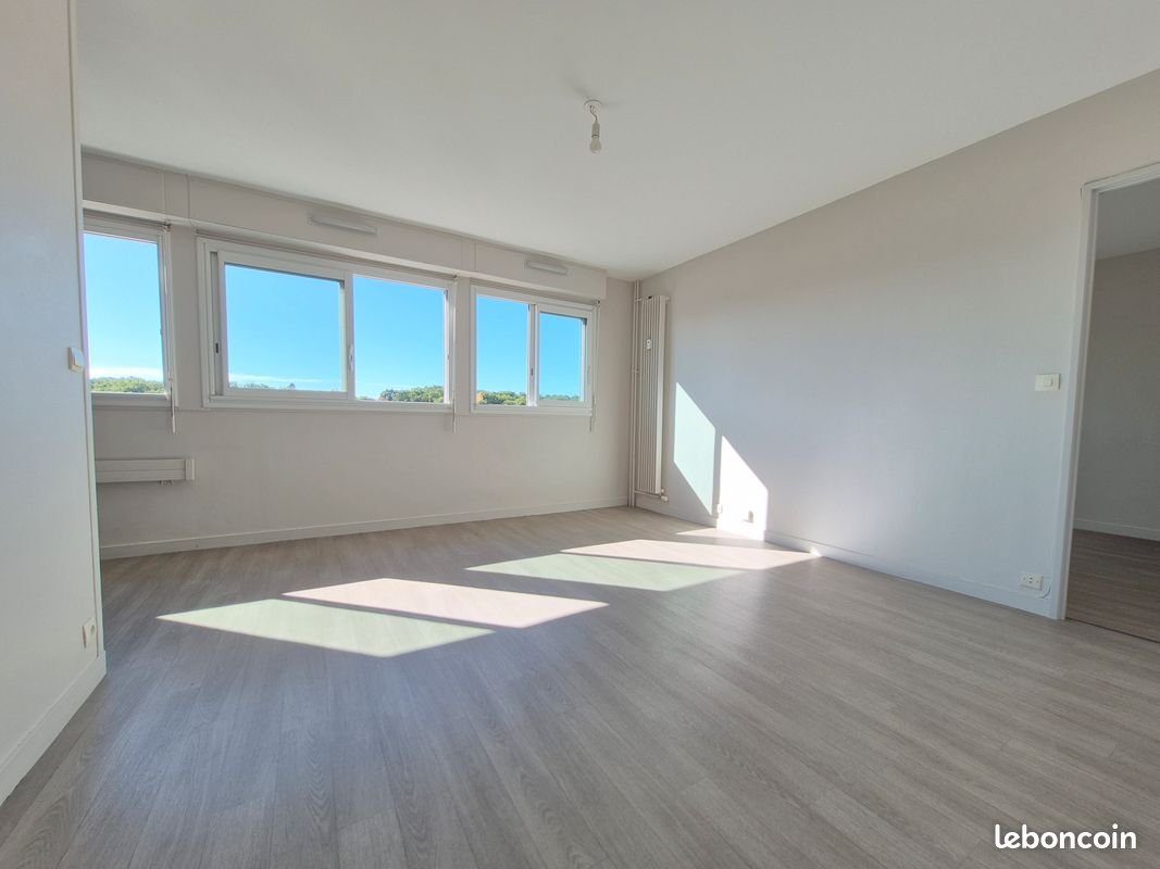 Appartement à louer, 52m², Tours
