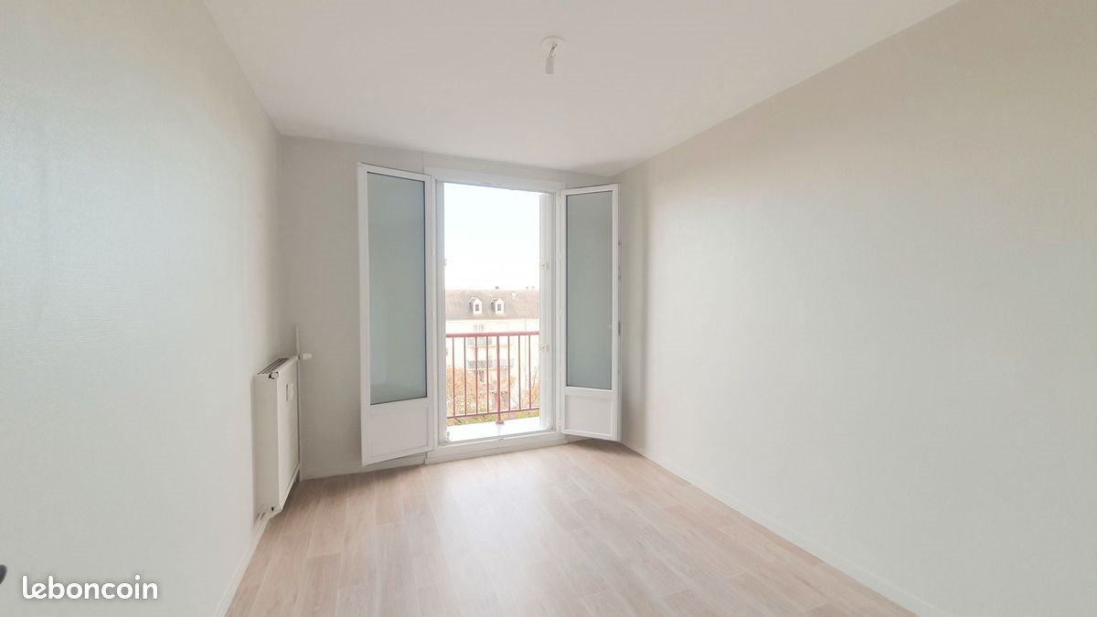 Appartement à louer, 82m², Tours