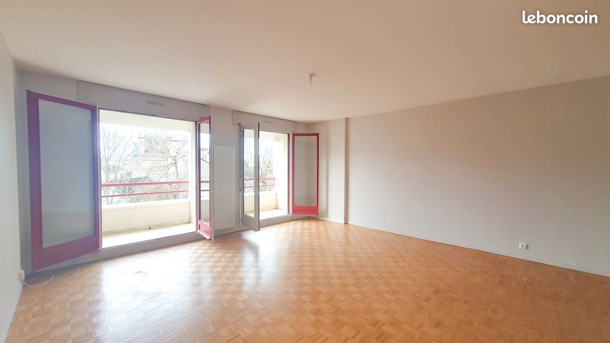 Appartement à louer, 78m², Tours