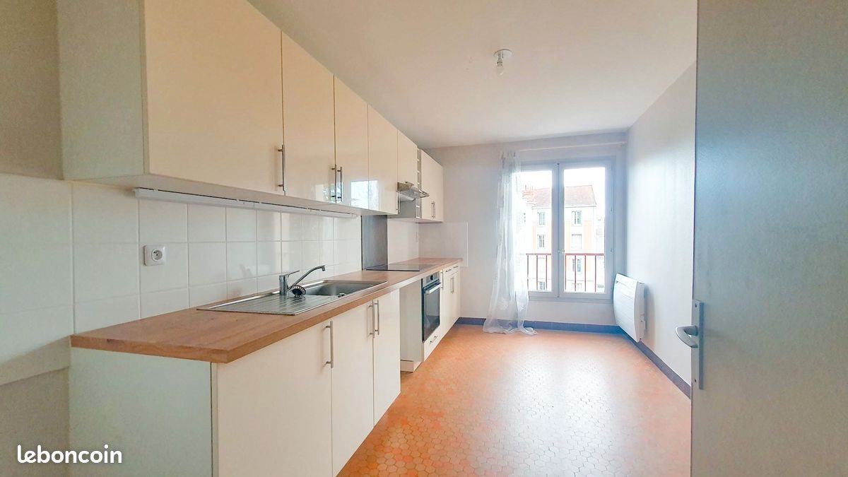 Appartement à louer, 78m², Tours