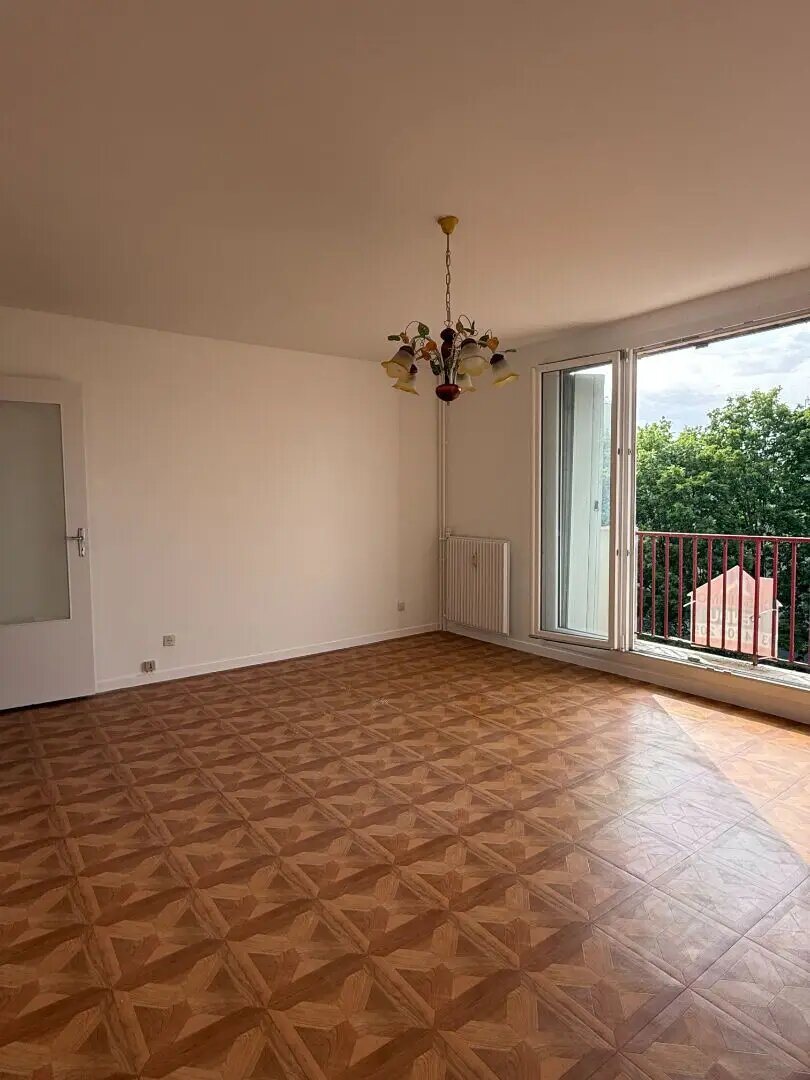 Appartement à louer, 59m², Compiègne