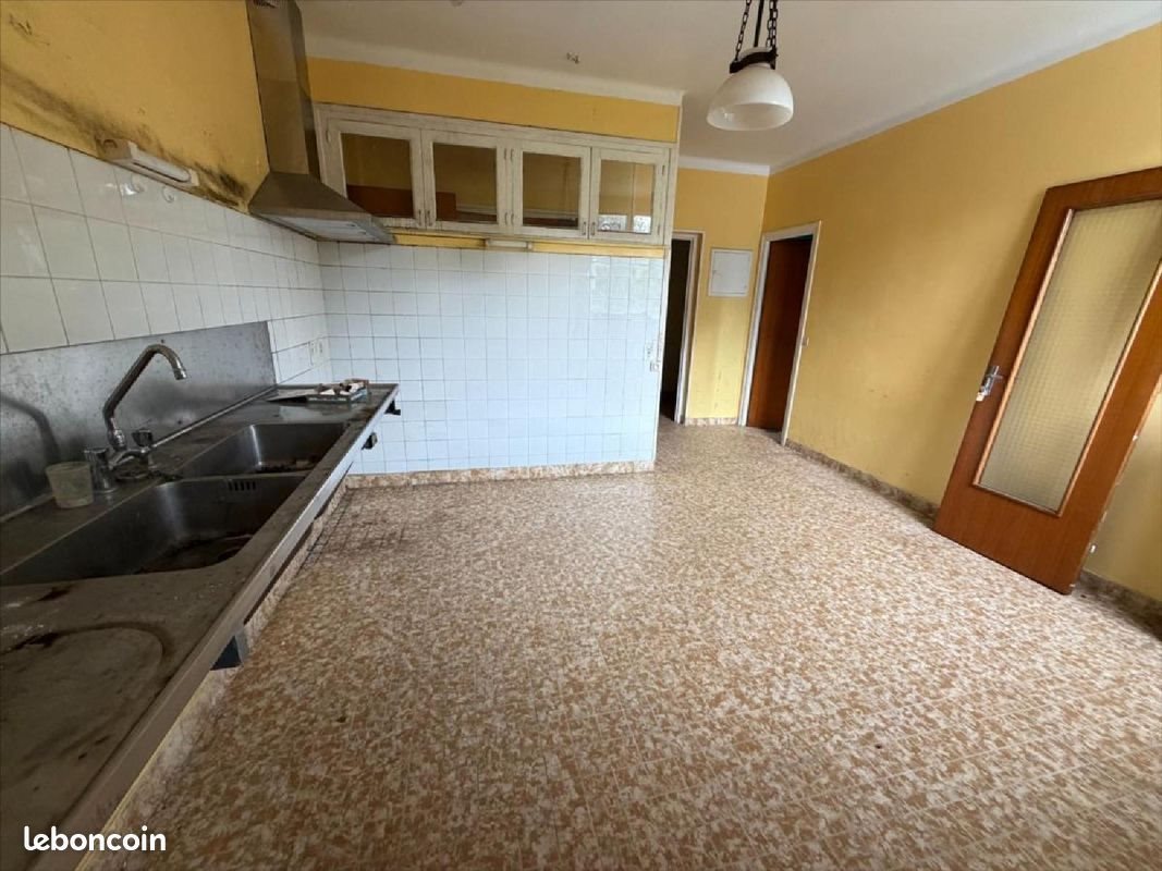 Maison à vendre, 200m², Châteaulin