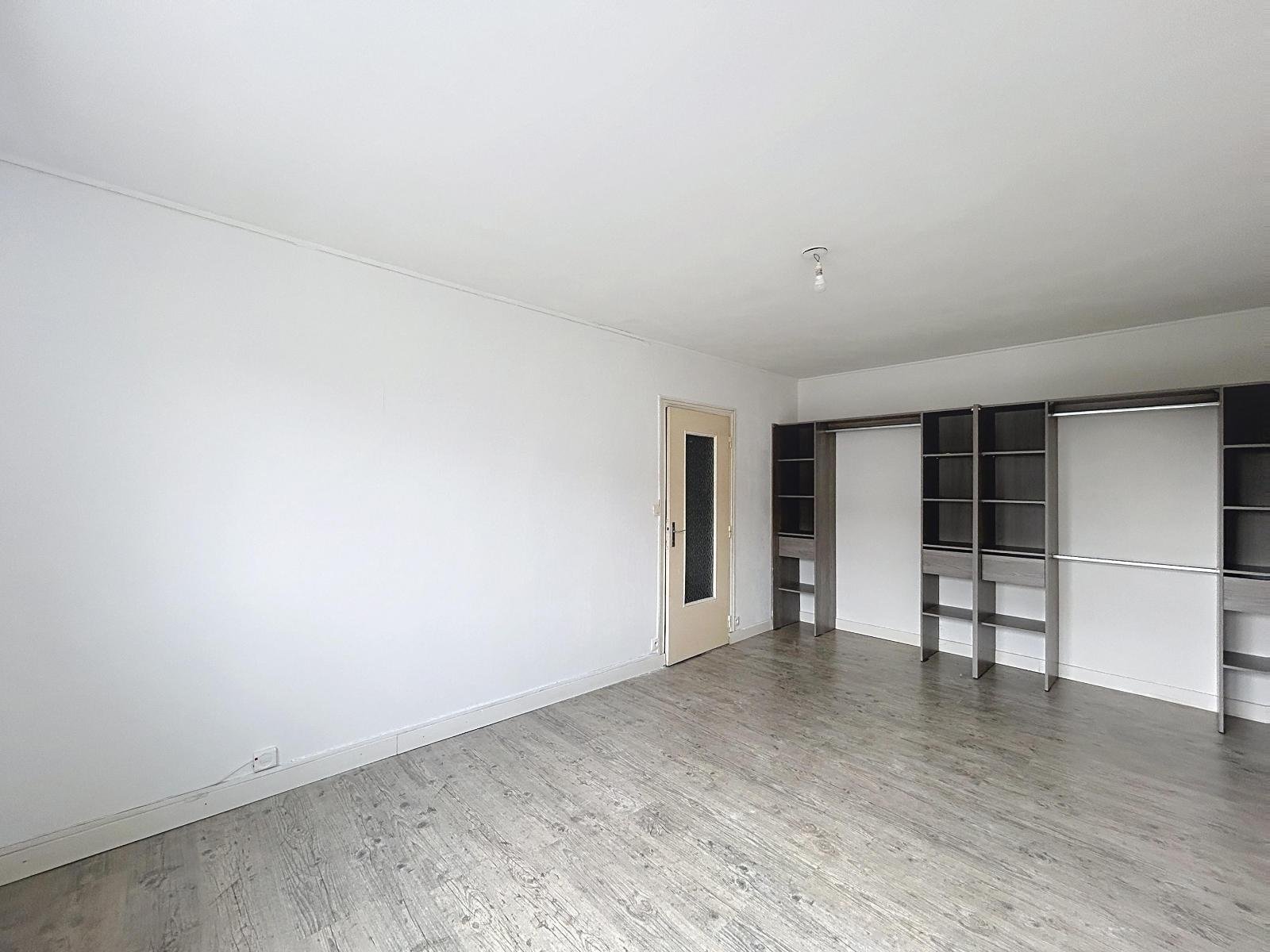 Appartement à louer, 44m², Tinqueux