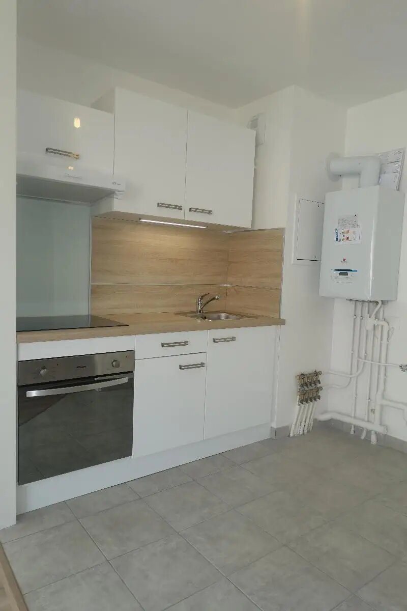 Appartement à louer, 65m², Tinqueux