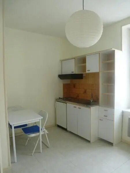 Appartement à louer, 19m², Reims