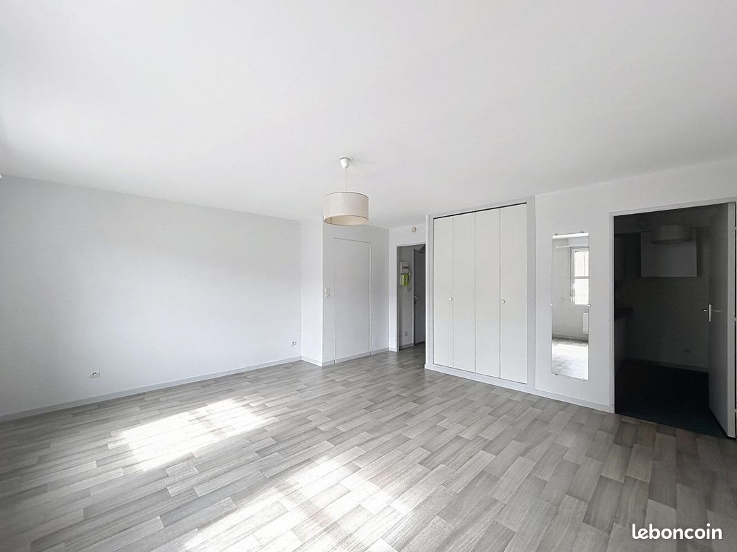 Appartement à louer, 33m², Reims