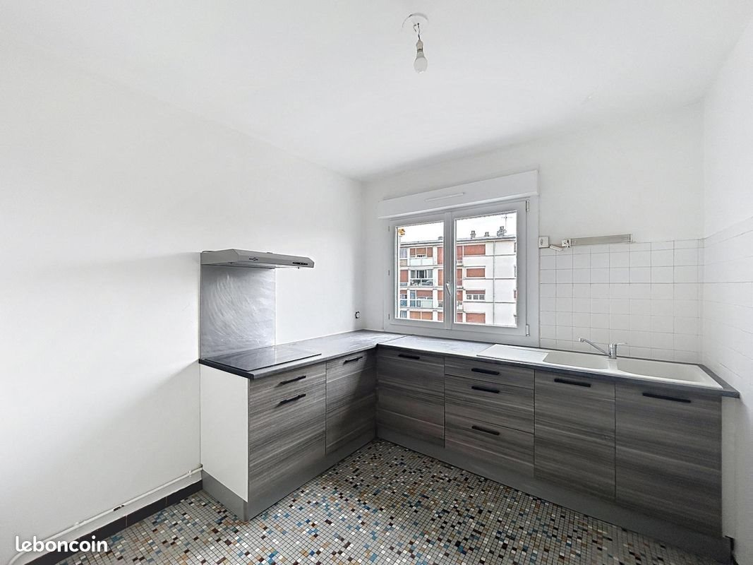 Appartement à louer, 44m², Tinqueux