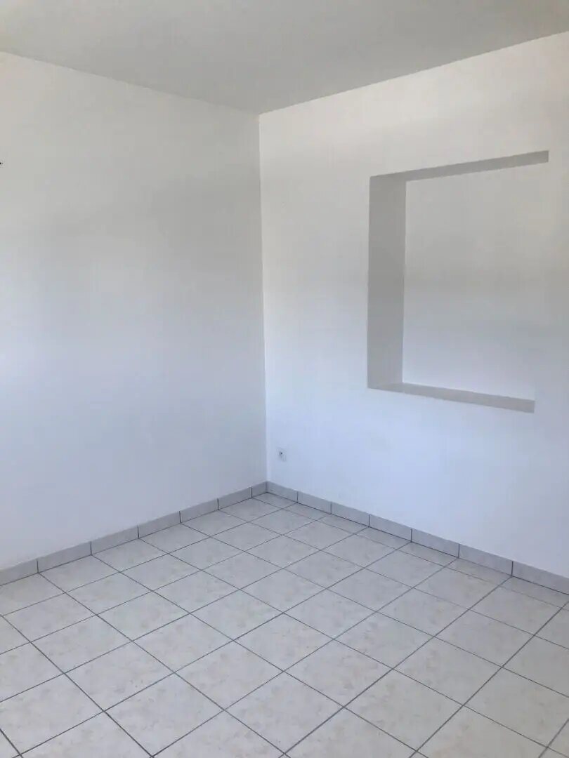Appartement à louer, 44m², Sainte-Gemmes-sur-Loire