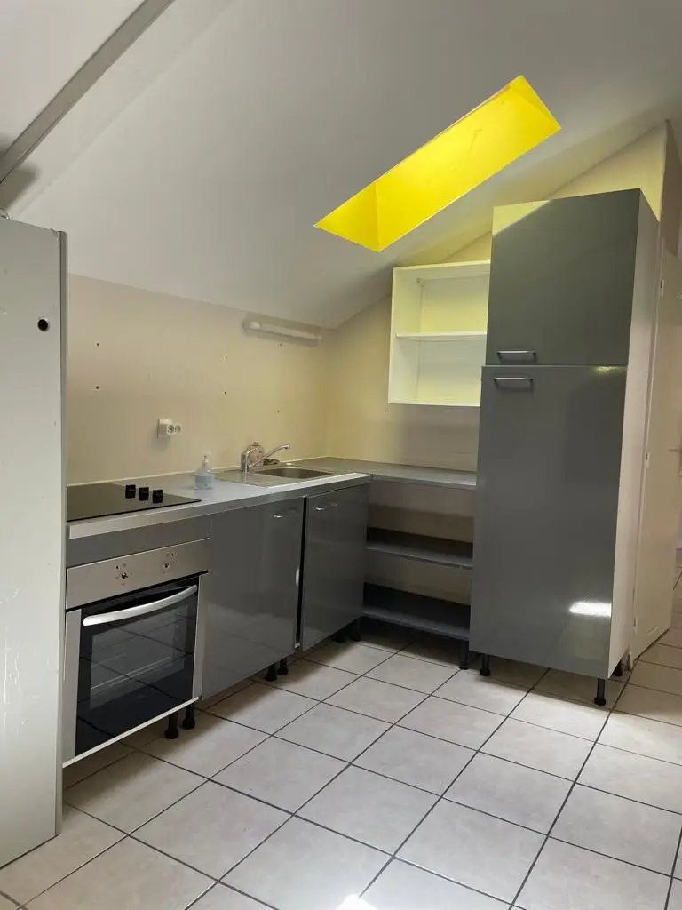 Appartement à louer, 130m², Nîmes