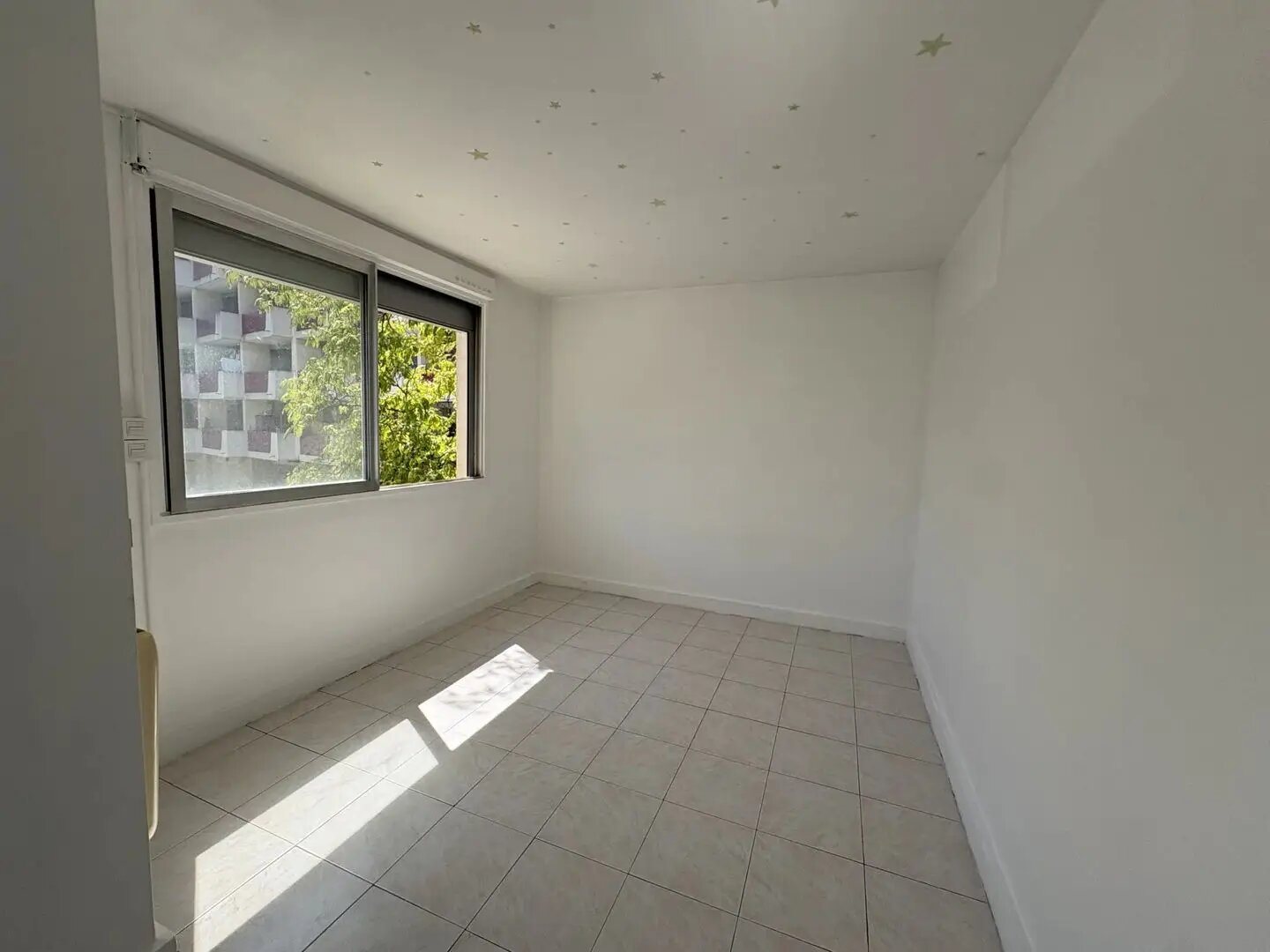 Appartement à louer, 30m², Nîmes