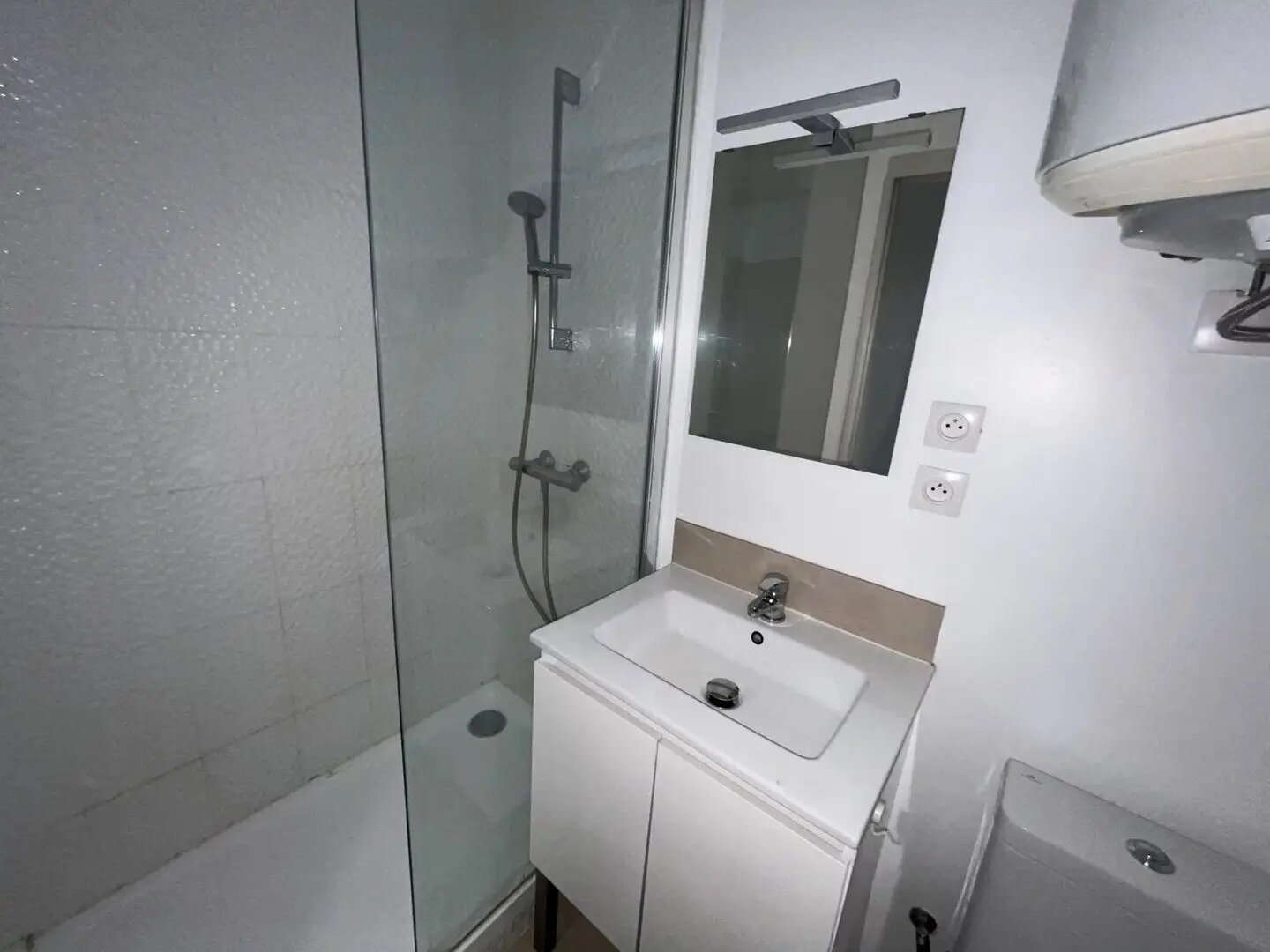 Appartement à louer, 25m², Nîmes