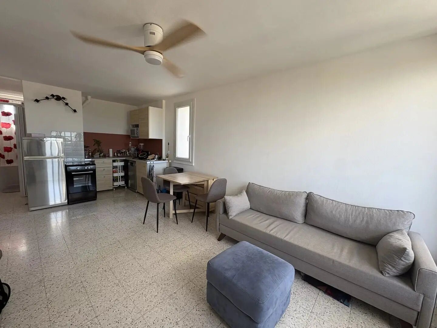 Appartement à louer, 59m², Nîmes