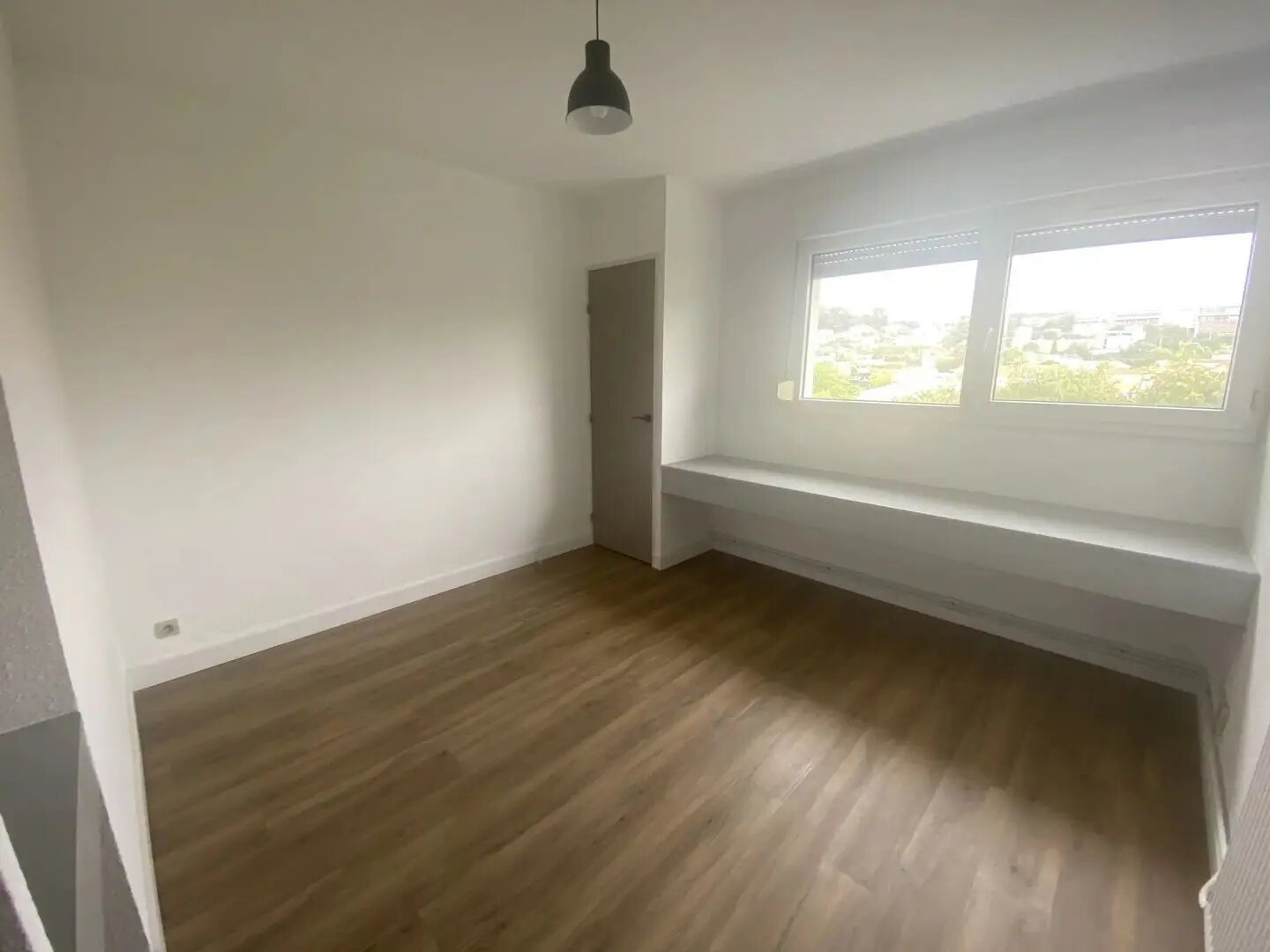 Appartement à louer, 19m², Nîmes
