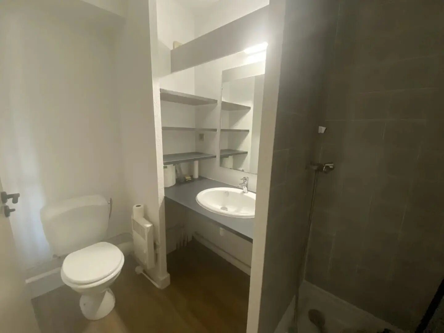 Appartement à louer, 19m², Nîmes
