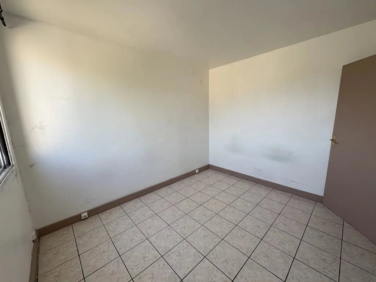 Appartement à vendre, 32m², Nîmes