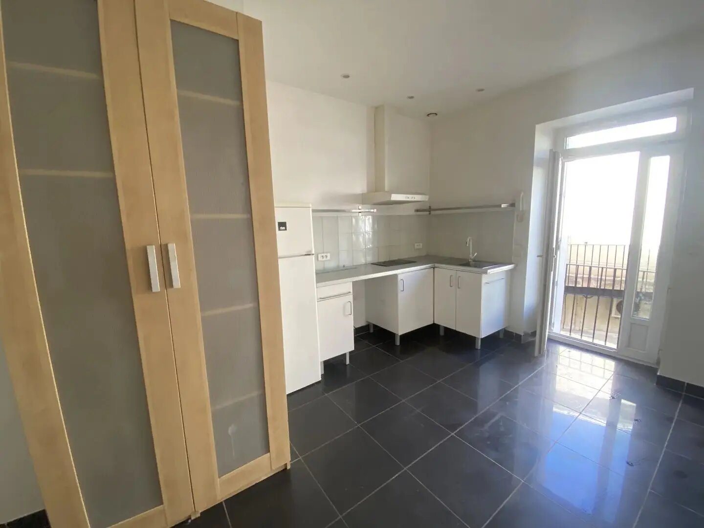 Appartement à louer, 20m², Nîmes