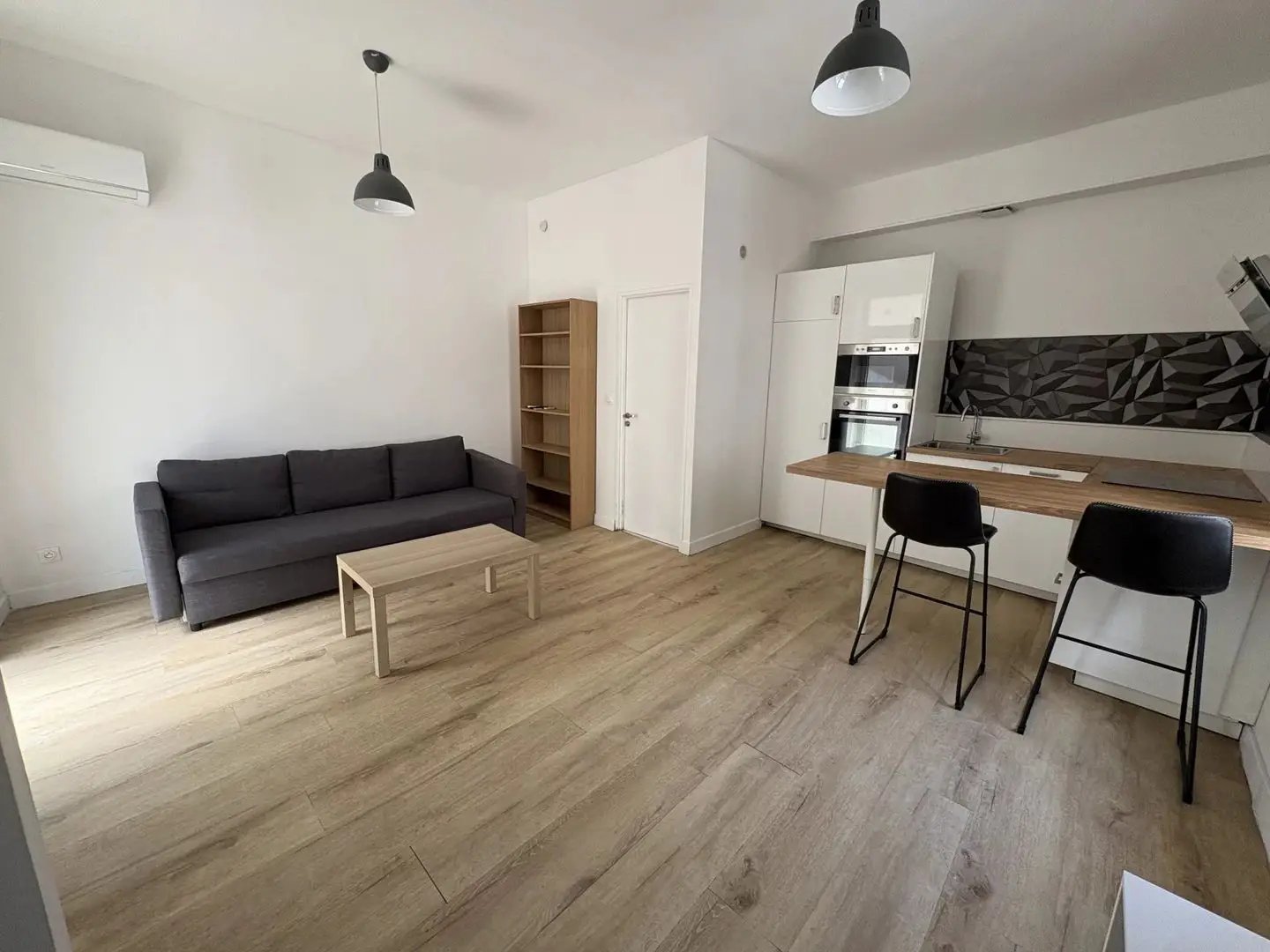 Appartement à louer, 28m², Nîmes