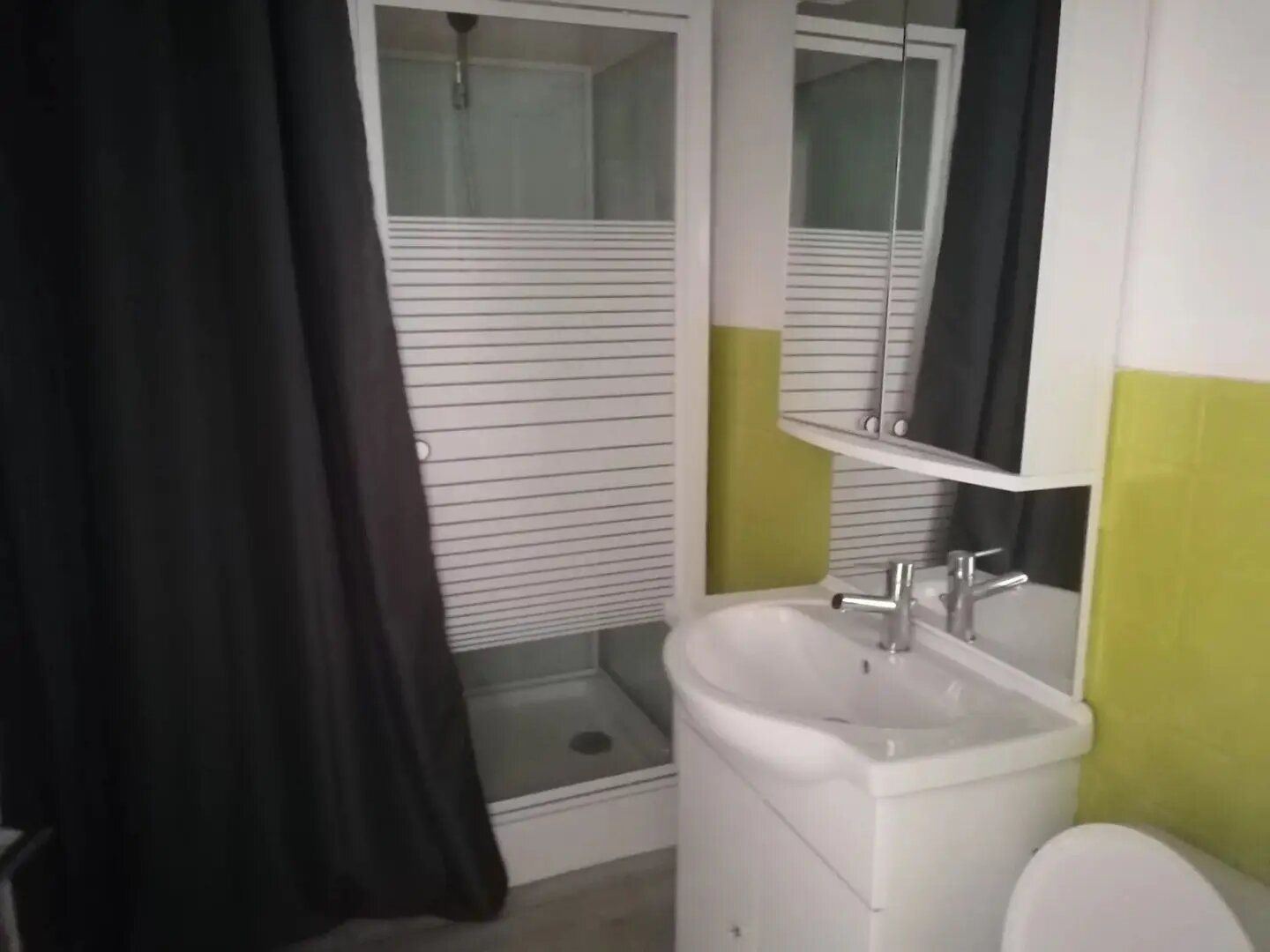 Appartement à louer, 30m², Nîmes
