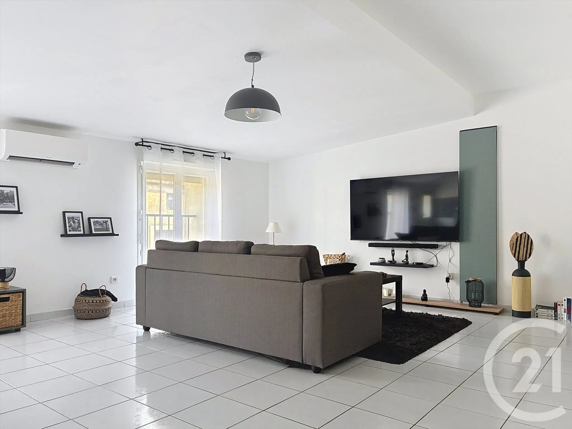 Appartement à louer, 80m², Villeveyrac