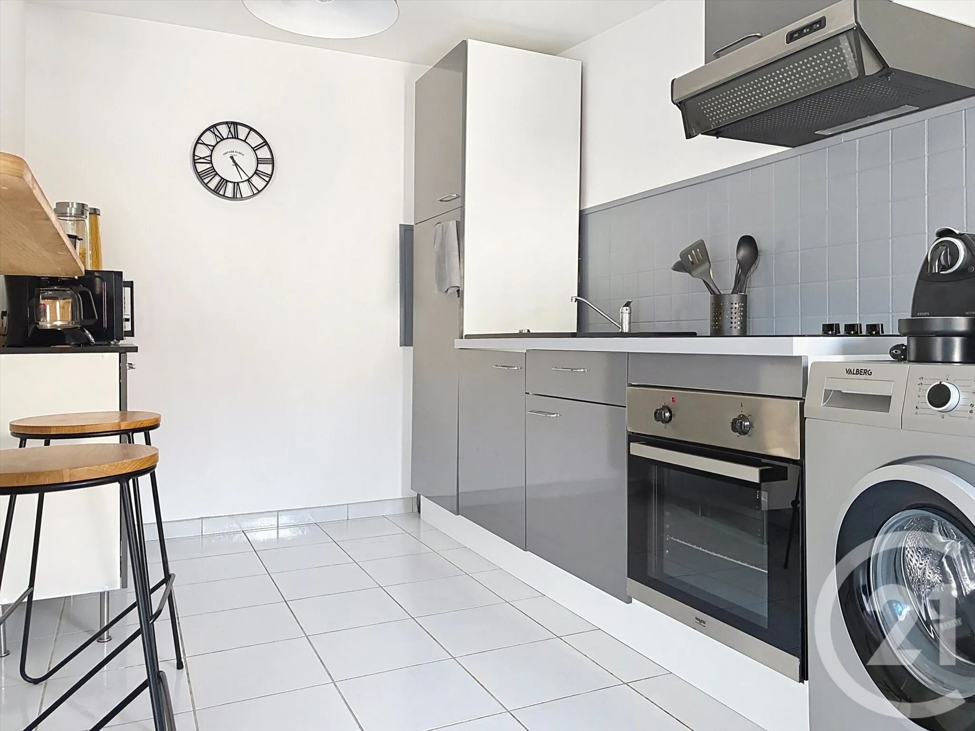 Appartement à louer, 80m², Villeveyrac