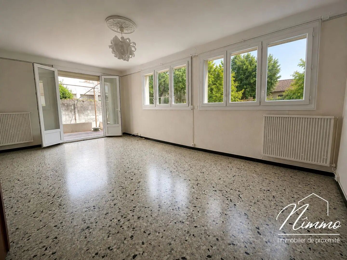 Appartement à vendre, 68m², Nîmes