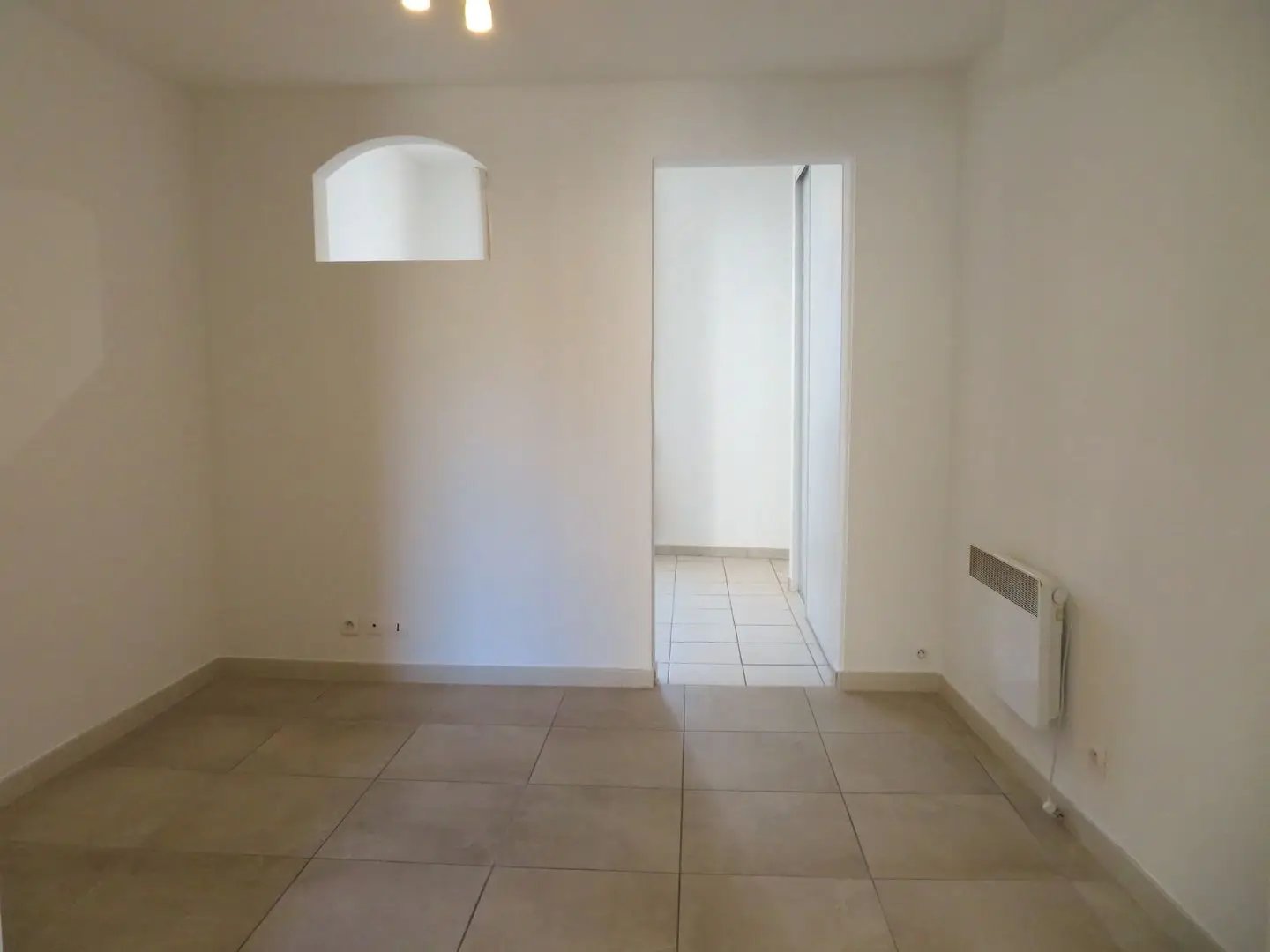 Appartement à louer, 26m², Nîmes