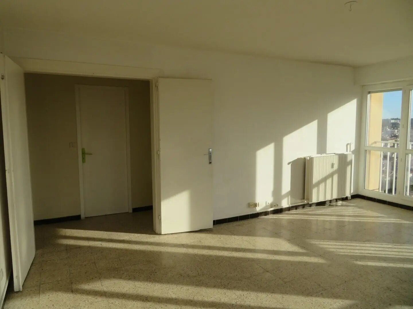 Appartement à louer, 51m², Nîmes