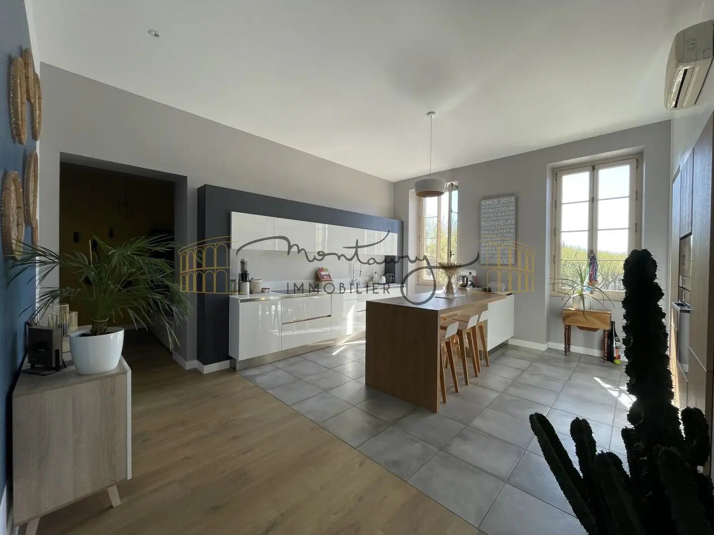 Appartement à louer, 120m², Nîmes