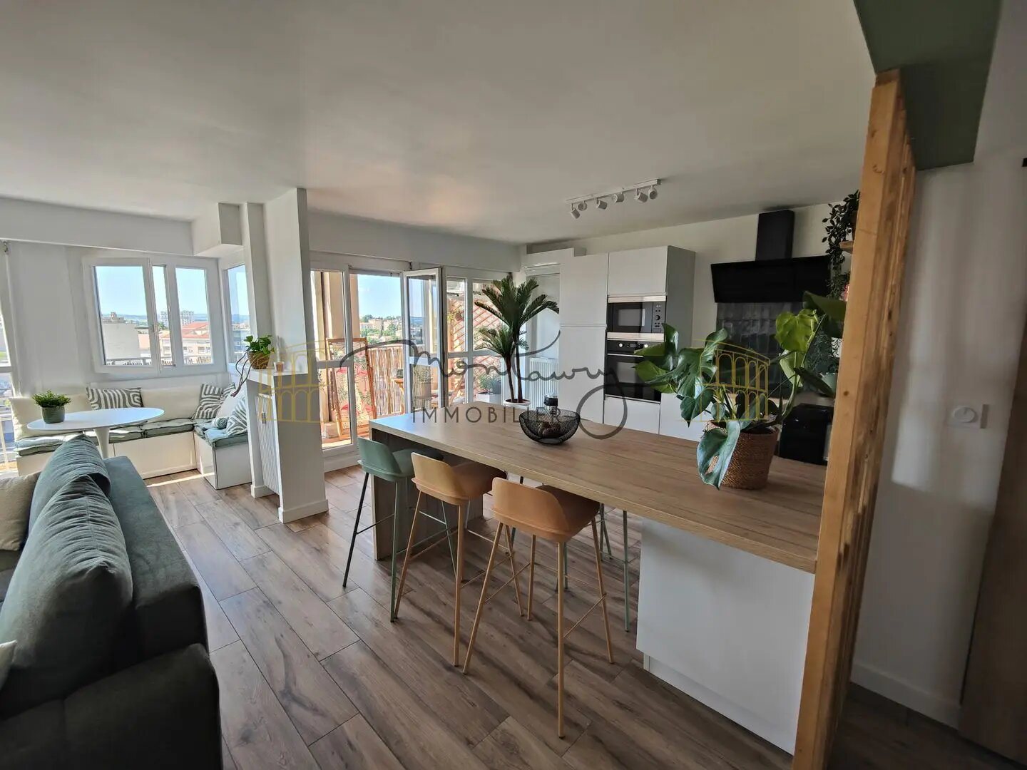 Appartement à louer, 71m², Nîmes