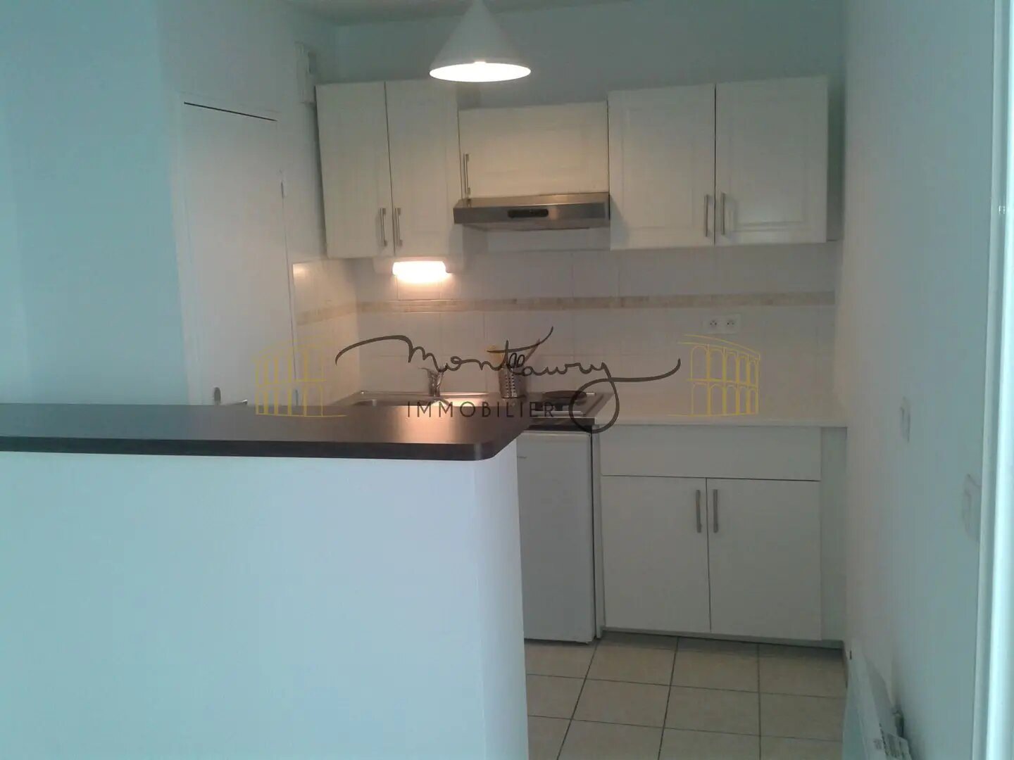 Appartement à louer, 27m², Nîmes
