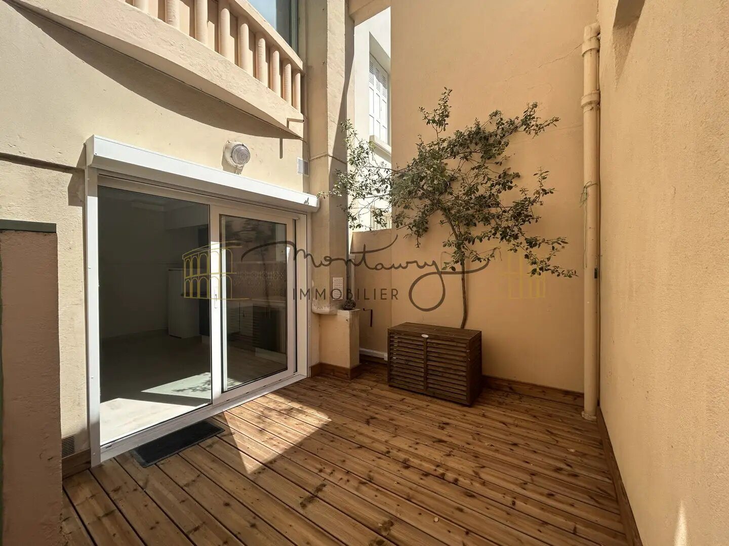 Appartement à louer, 70m², Nîmes