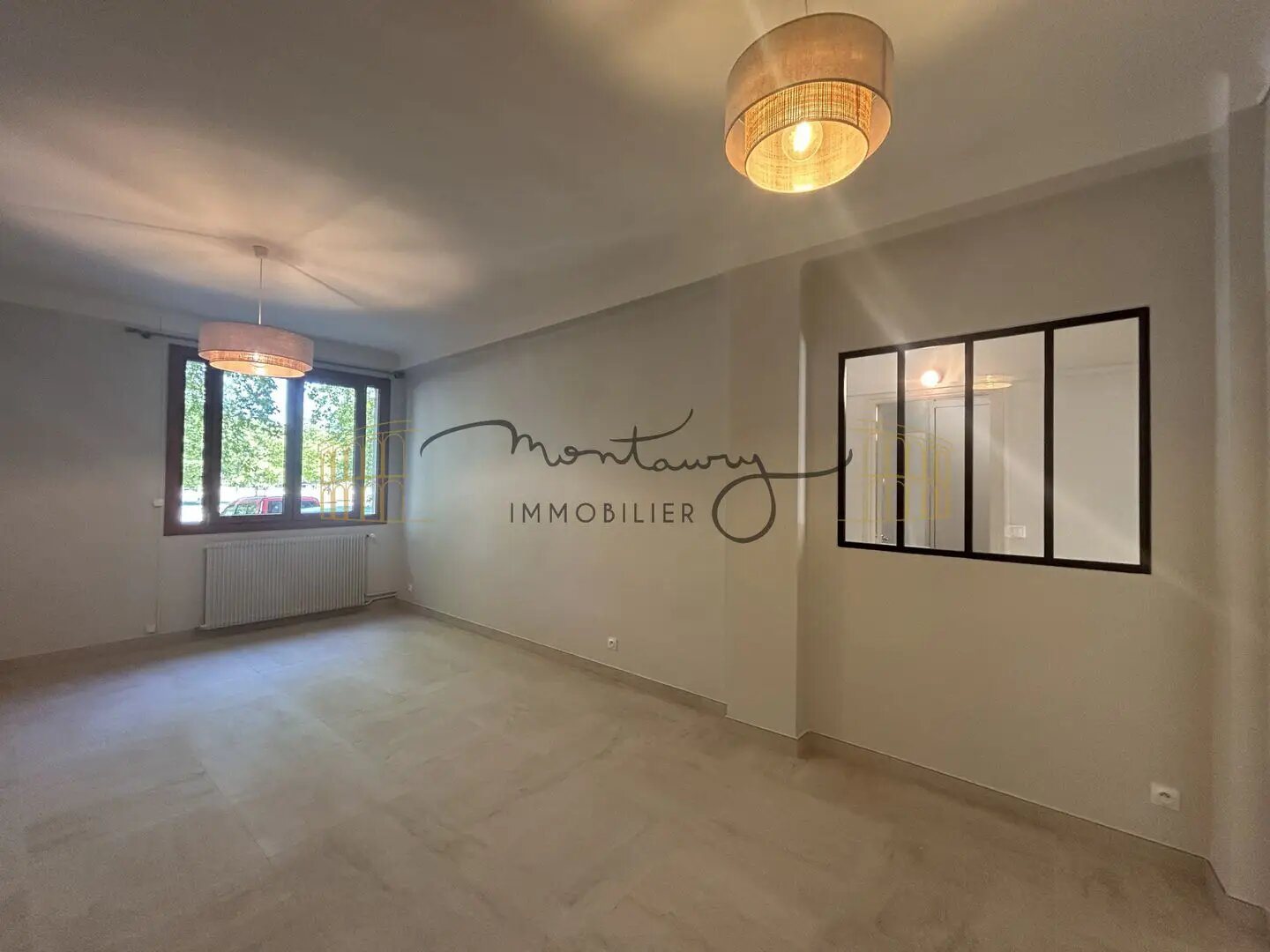 Appartement à louer, 70m², Nîmes
