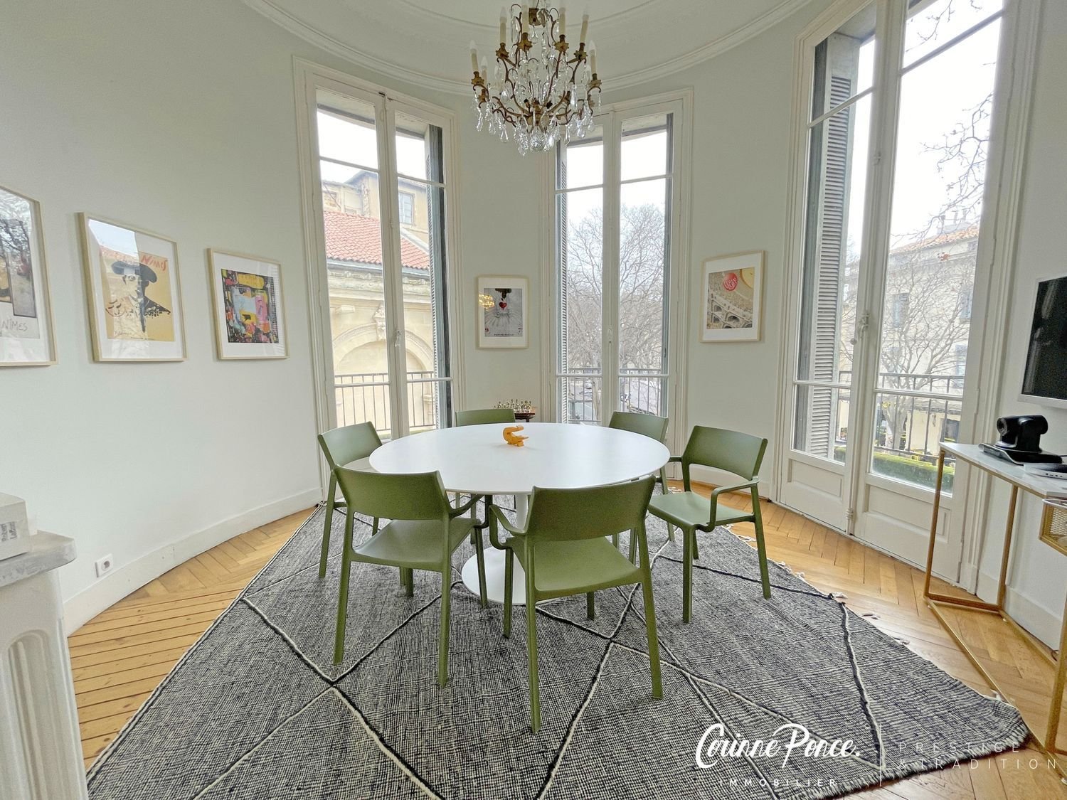 Appartement à vendre, 225m², Nîmes