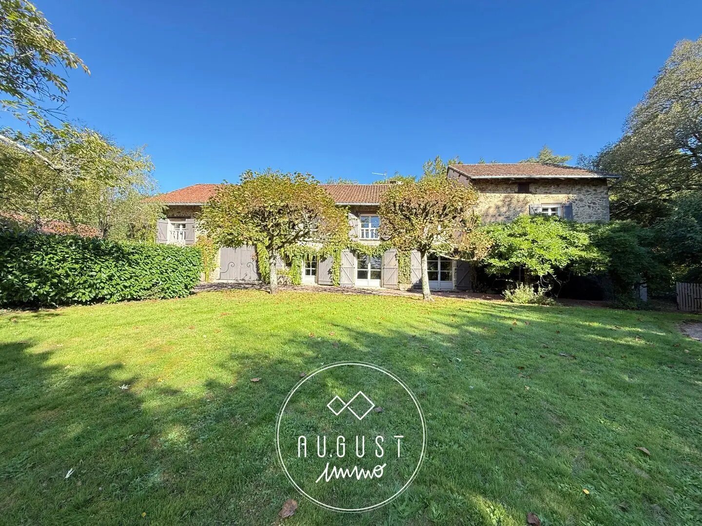 Maison à vendre, 340m², Saint-Priest-Taurion