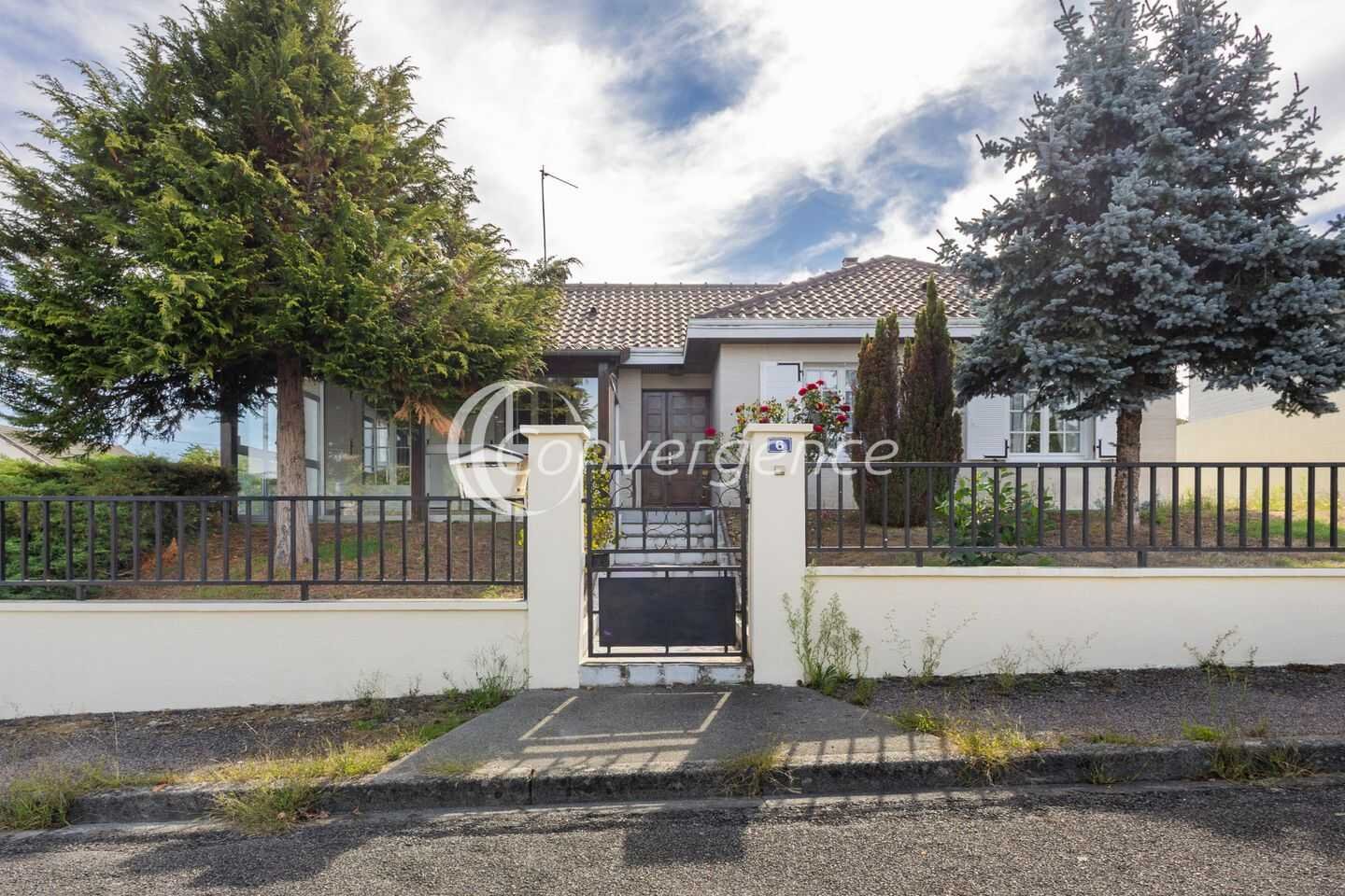 Maison à vendre, 98m², Saint-Junien