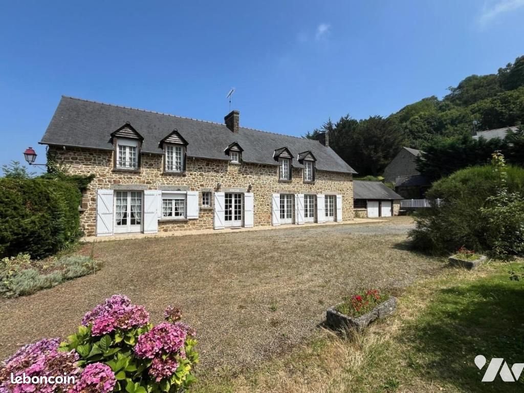 Maison à vendre, 230m², Saint-Marcan