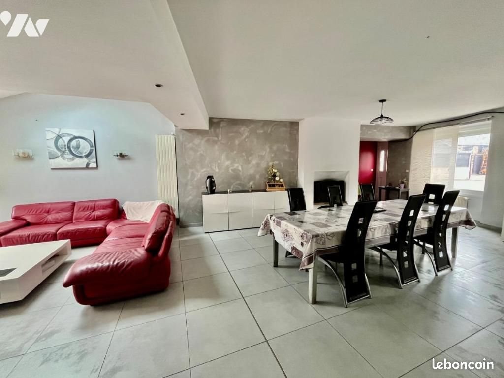 Maison à vendre, 179m², Le Vivier-sur-Mer